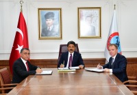 Üniversitemiz İle MEB Arasında Muharrem Ertaş Güzel Sanatlar Müzik Ortaokulu İş Birliği Protokolü İmzalandı